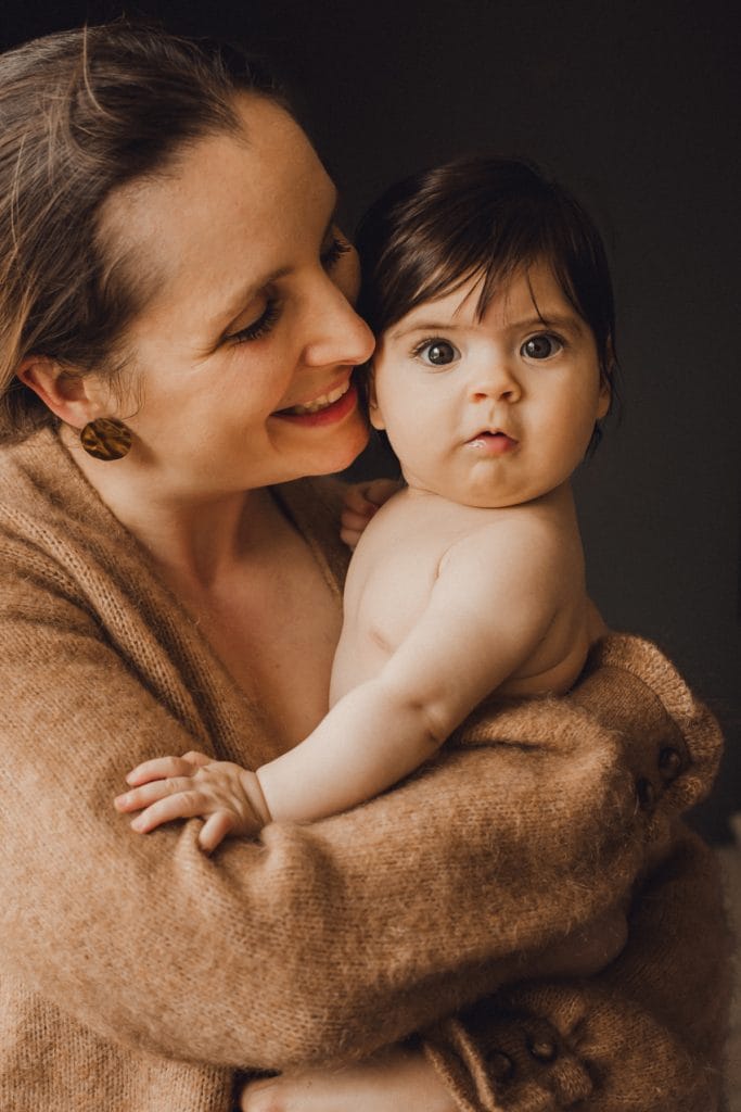 0011 maternite intimiste photographe bebe maman toulouse famille &ndash; Maïda R. Mariage et famille