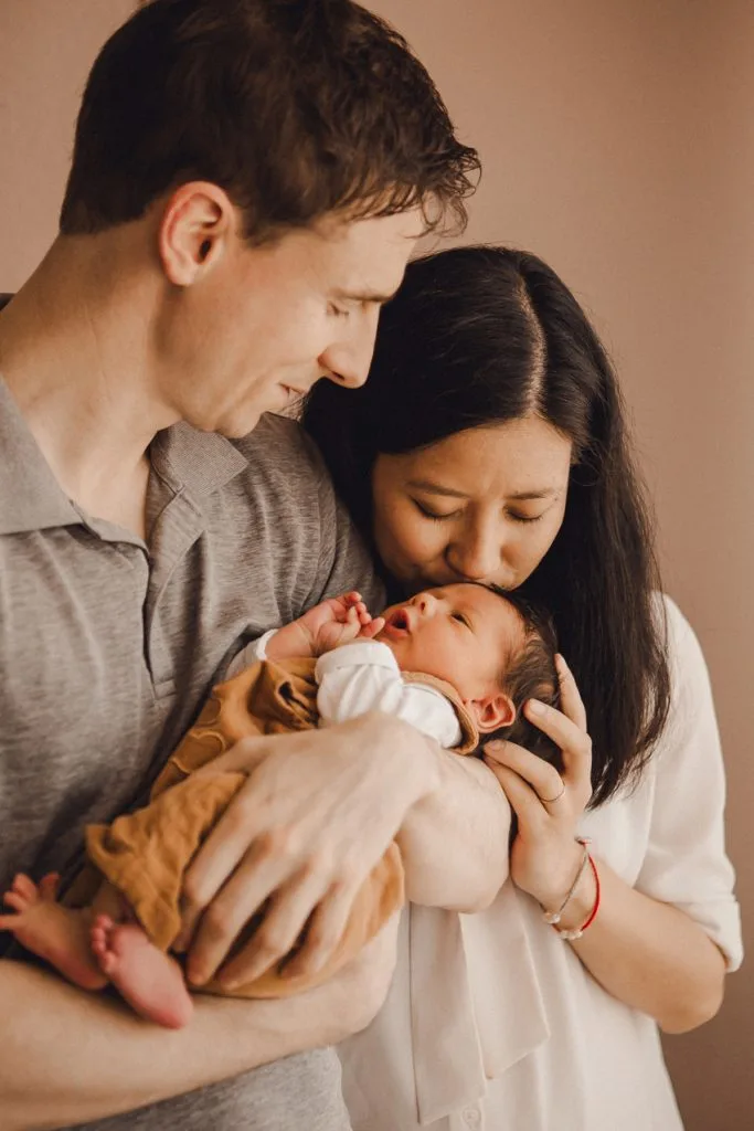 0079 bain bebe toulouse ramonville photographe famille maternite Maida R &ndash; Maïda R. Maternité & famille